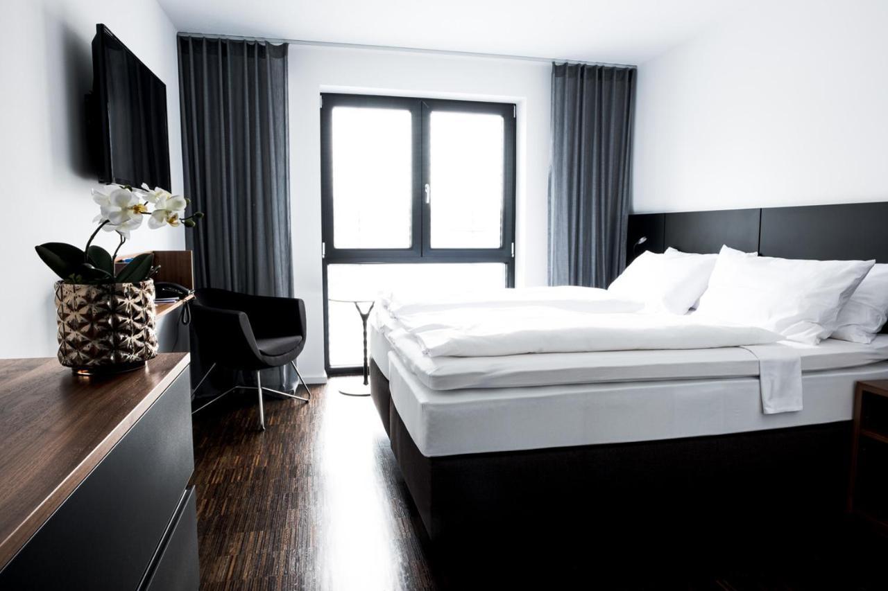 &Repeat Koeln Airport Otel Dış mekan fotoğraf